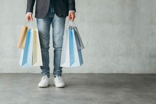 © golubovy - stock.adobe.com Foto: Einkaufstaschen